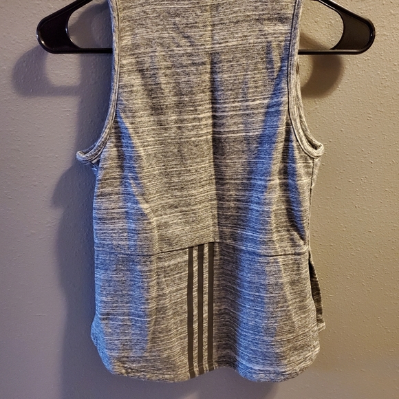 Adidas Tank - Picture 2 of 6